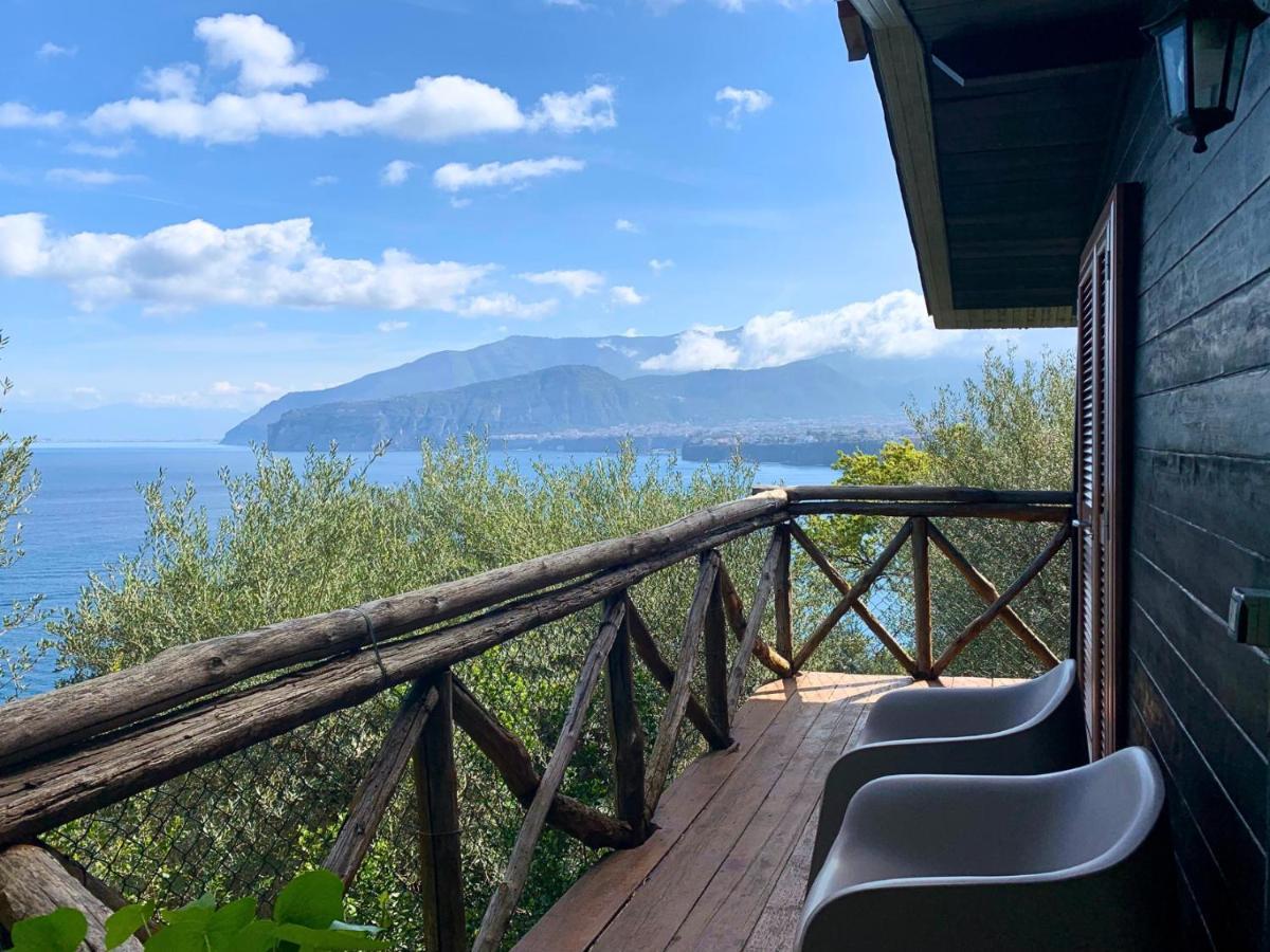 Village Camping Santa Fortunata - Campogaio ซอร์เรนโต ภายนอก รูปภาพ