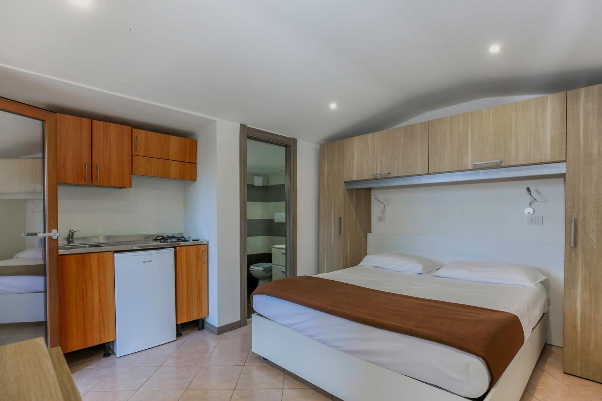 Village Camping Santa Fortunata - Campogaio ซอร์เรนโต ภายนอก รูปภาพ