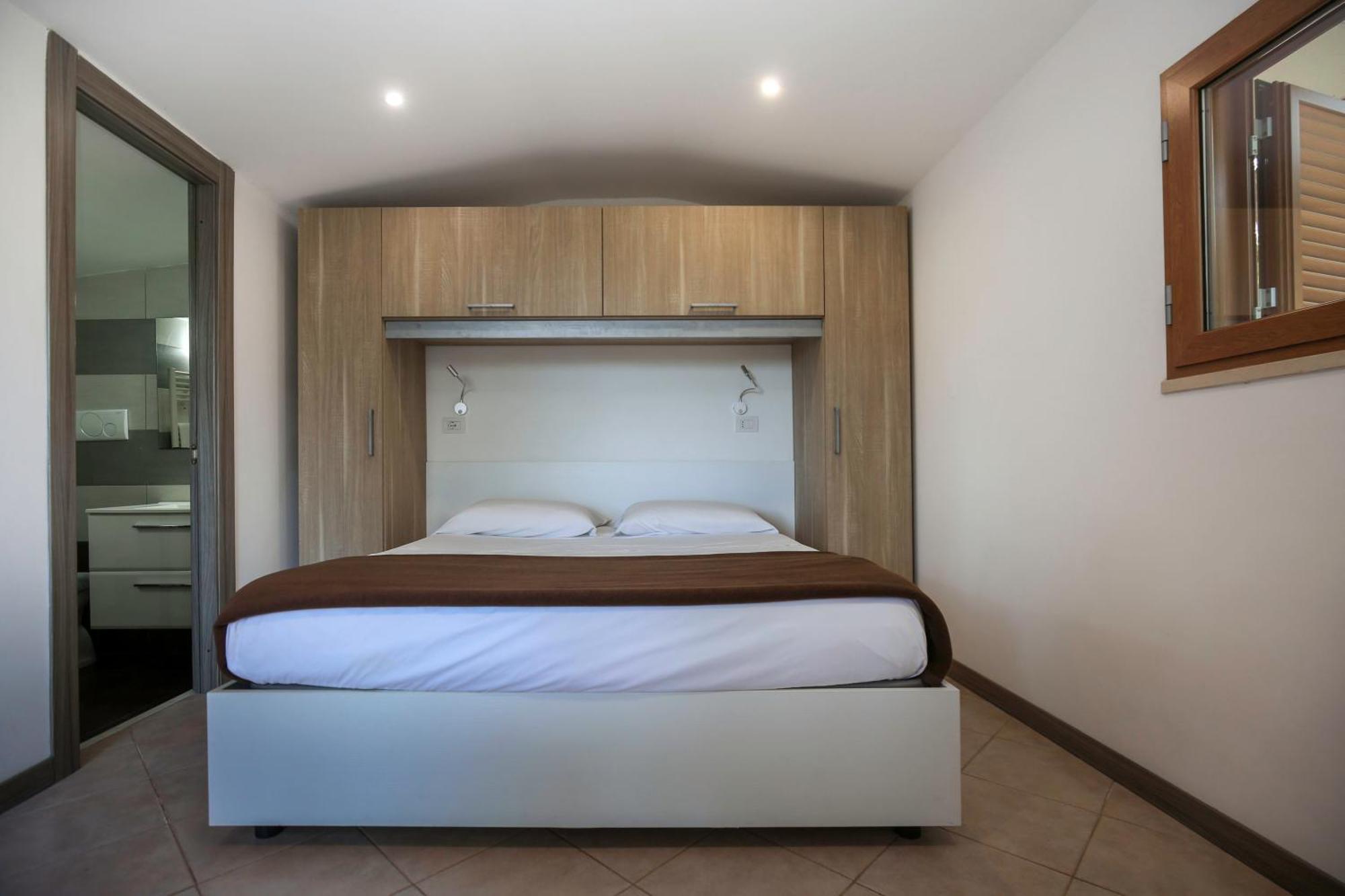 Village Camping Santa Fortunata - Campogaio ซอร์เรนโต ภายนอก รูปภาพ